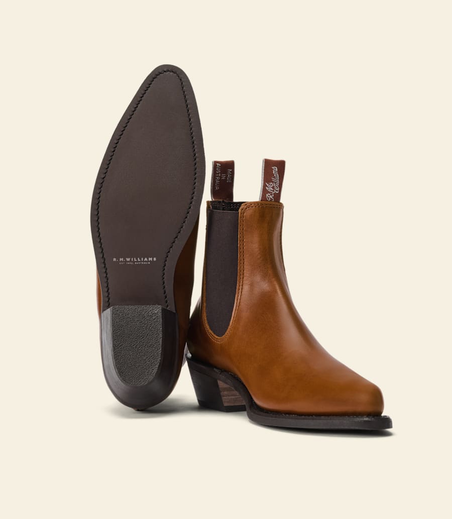 bottes millicent – cuir pull-up beige