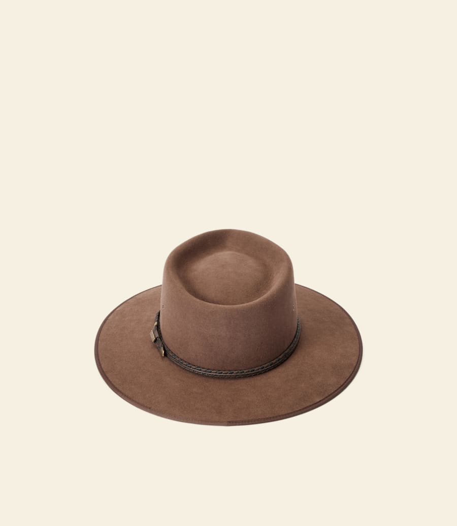 chapeau de cow-boy akubra