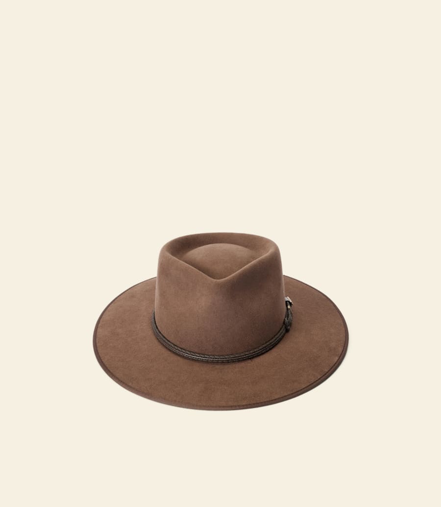 chapeau de cow-boy akubra
