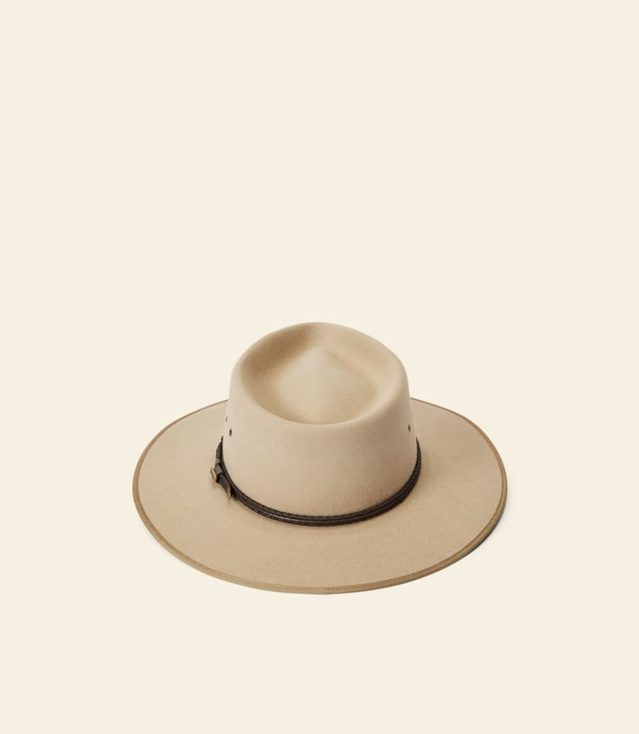 chapeau de cow-boy akubra