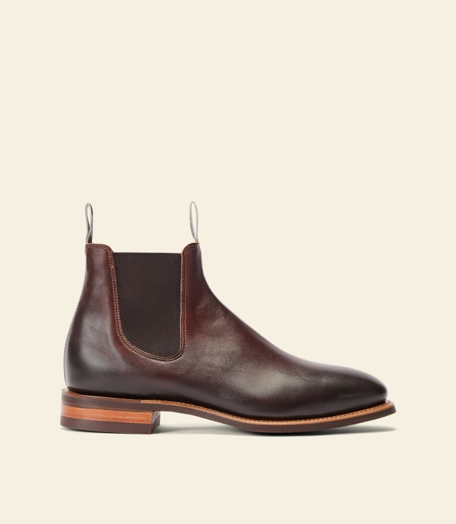 bottes artisanales – cuir bordeaux patiné