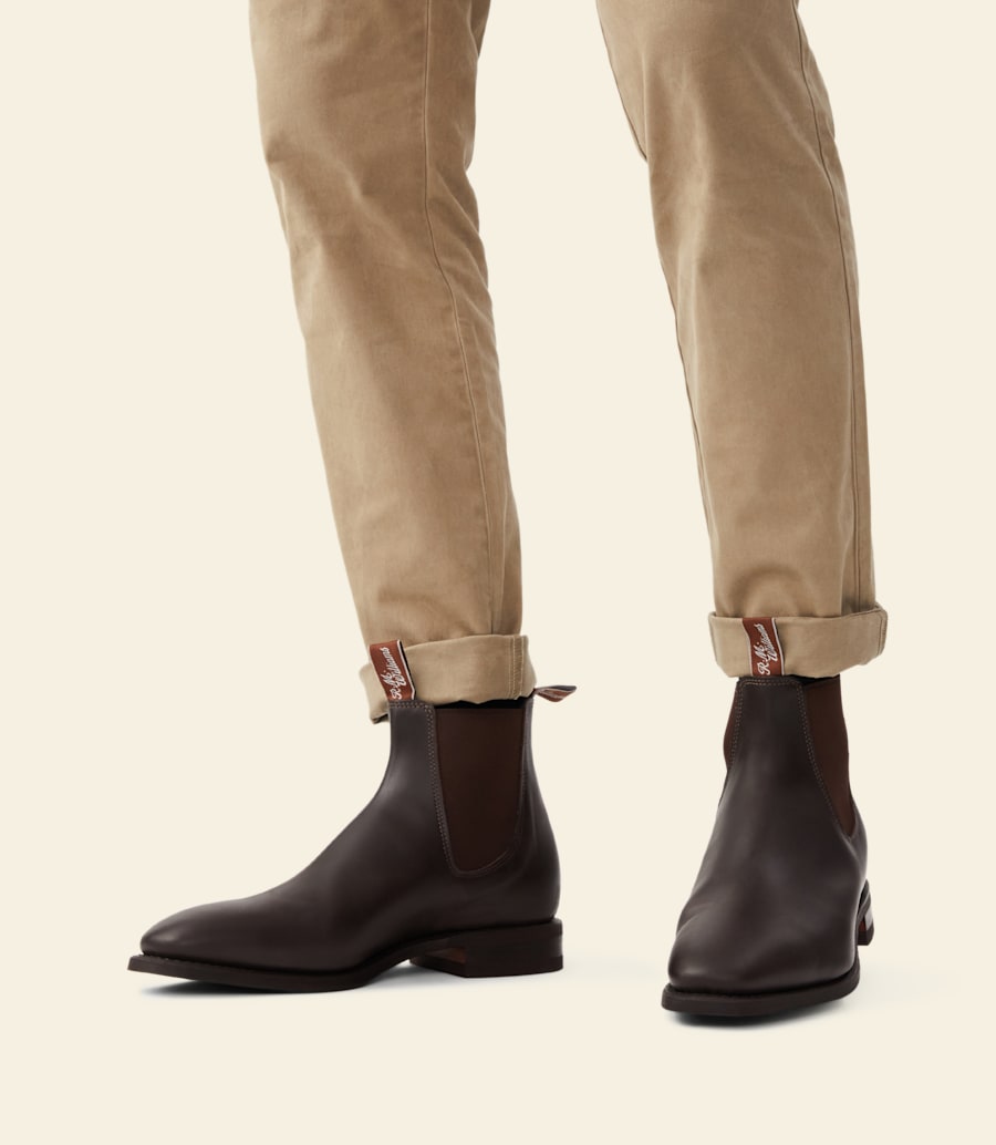 bottes artisanales – cuir châtaigne dun an