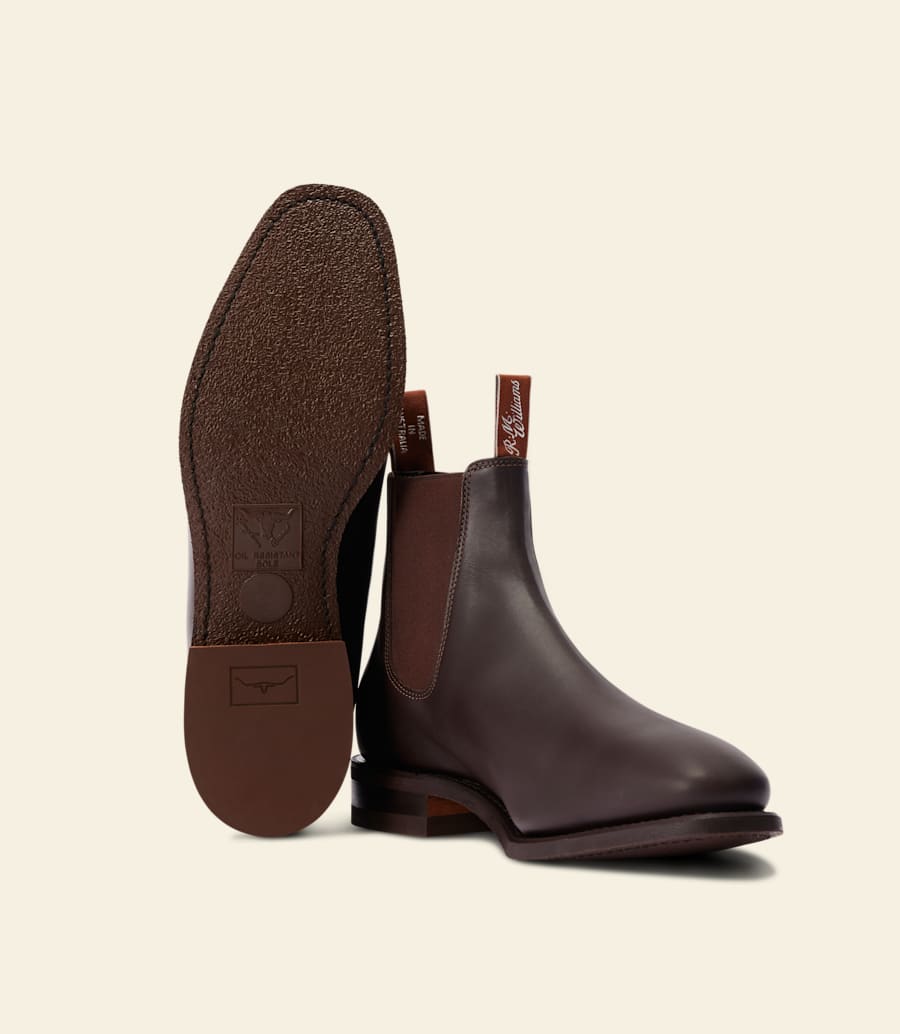 bottes artisanales – cuir châtaigne dun an
